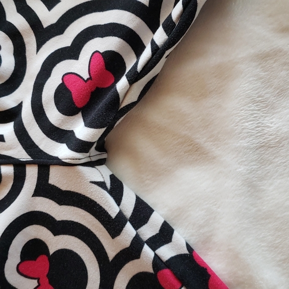 Disney LuLaRoe leggings - Picture 3 of 3